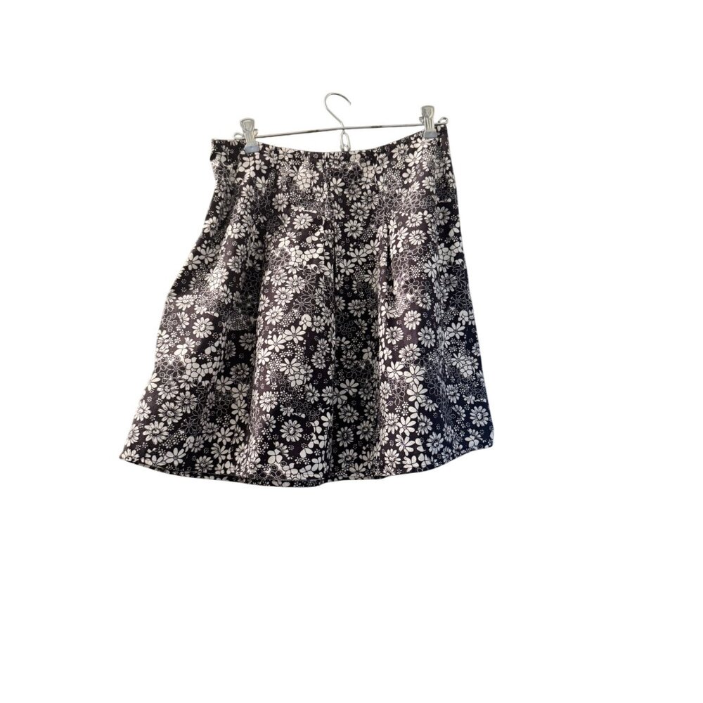 Black & White Floral Print Cotton Skirt By Donna Moore With Side Zipper Closure